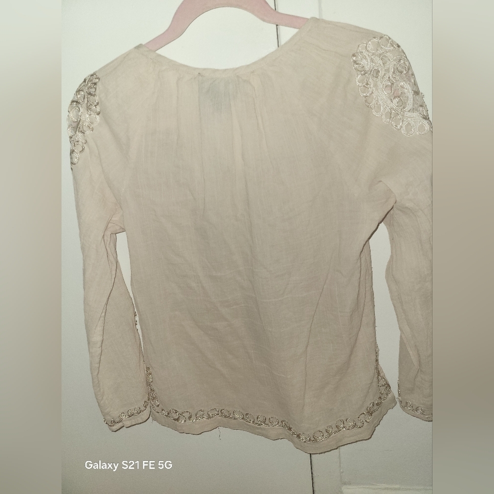 Embellished 3/4 Sleeve Blouse - Picture 10 of 11